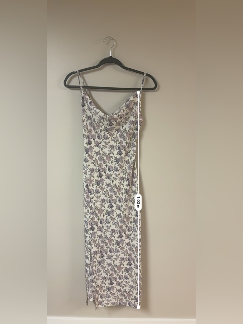 Romantic Floral Midi Dress – Size S| Soft Lavender Print - Picture 9 of 9